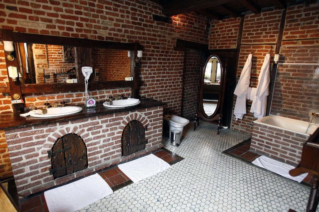 Auberge Du Bon Fermier Valenciennes Cameră foto