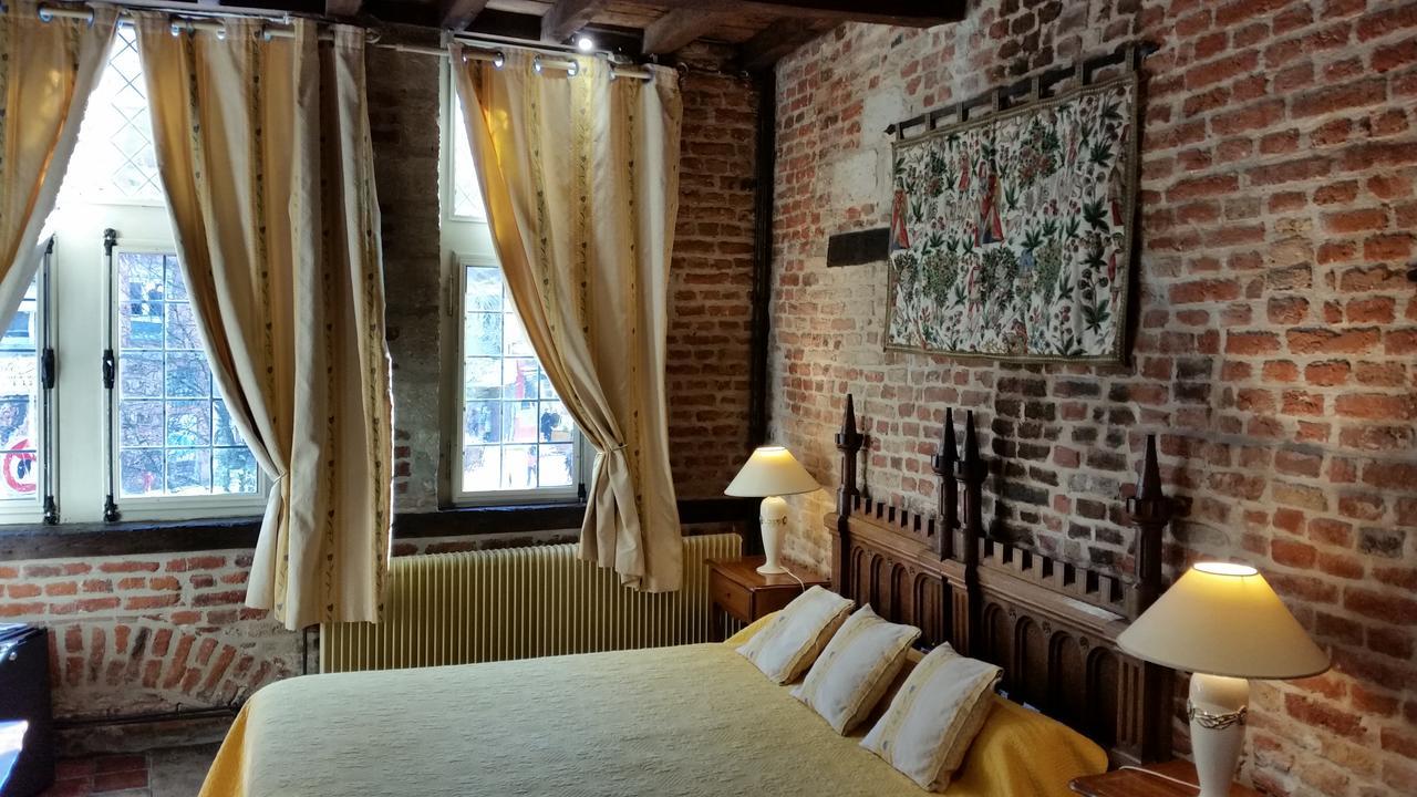 Auberge Du Bon Fermier Valenciennes Exterior foto